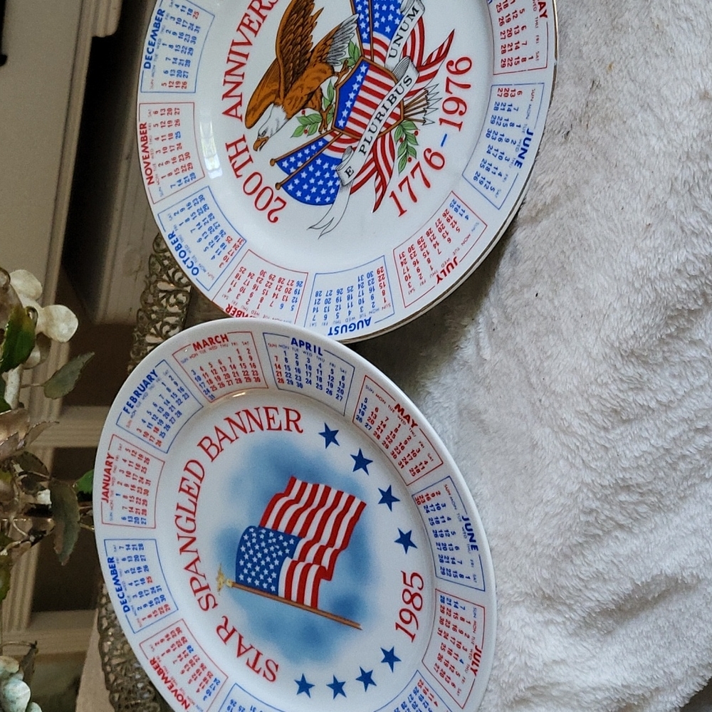 Vintage patriotic plates